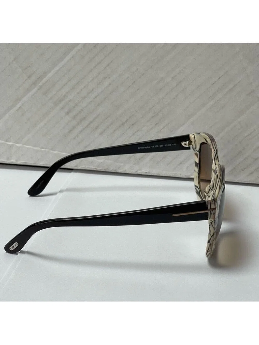 Tom Ford CHRISTOPHE Sunglasses Ivory Black Frame Brown Lens FT279 25F 53-23 140